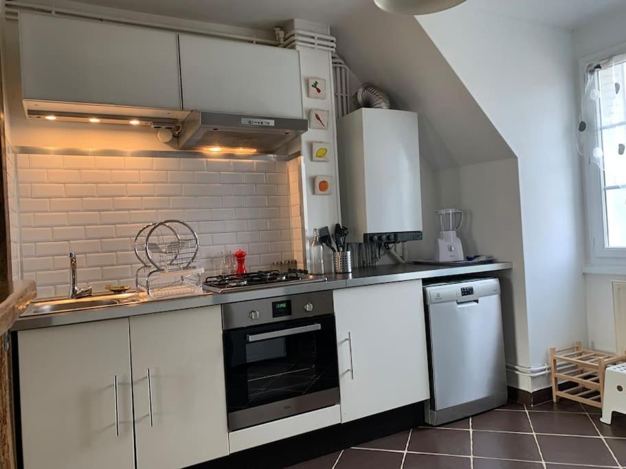Nevers, Appartement De Standing Proche De La Gare المظهر الخارجي الصورة